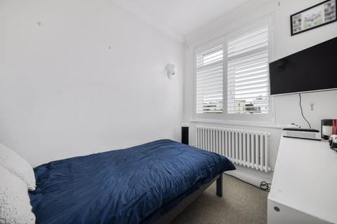 4 Holmdale Road, Chislehurst, BR7 6BZ
