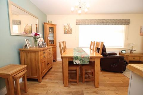 3 bedroom detached bungalow for sale, CARLTON CLOSE, CLEETHORPES