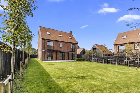 5 bedroom detached house for sale, Barons Drive, Alfold