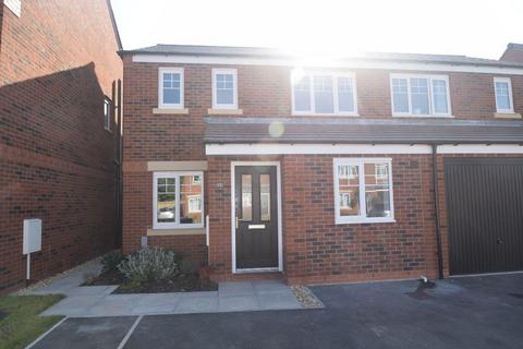 4 bedroom semi-detached house to rent, 15 Churchill Close