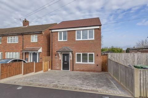 3 bedroom detached house for sale, Sutton Road, Maidstone