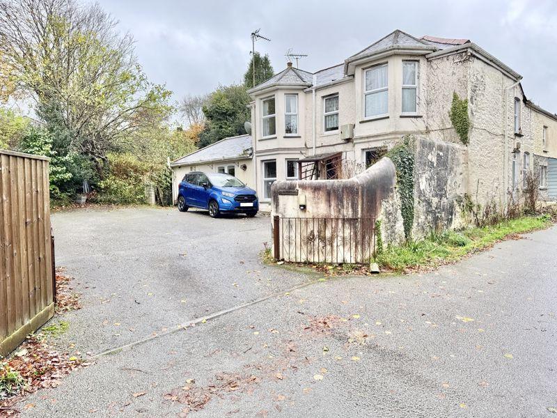 Driveway Parking