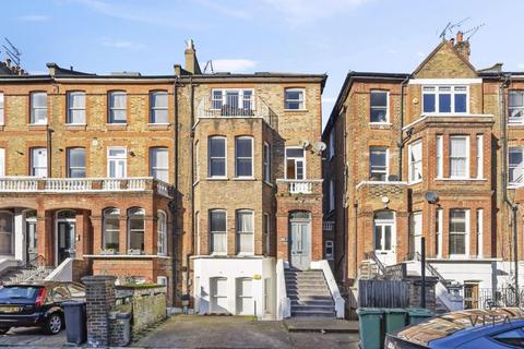 2 bedroom apartment for sale, Goldhurst Terrace, South Hampstead, London NW6