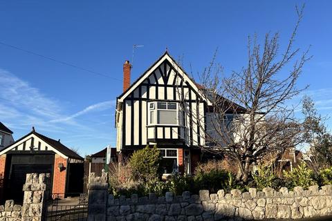 6 bedroom detached house for sale, Ebberston Road East, Rhos on Sea