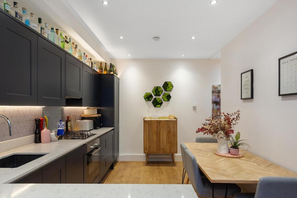 Kitchen   Dining