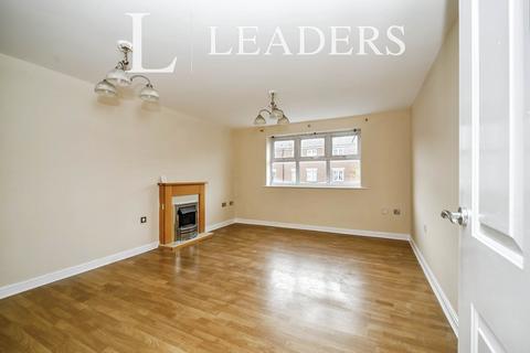 2 bedroom flat to rent, Crowe Road, Bedford, MK40 4FQ