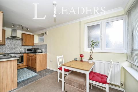 2 bedroom flat to rent, Kimbolton Road, Bedford, MK40 2PH