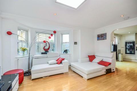 3 bedroom apartment to rent, Marshall Square, Southampton