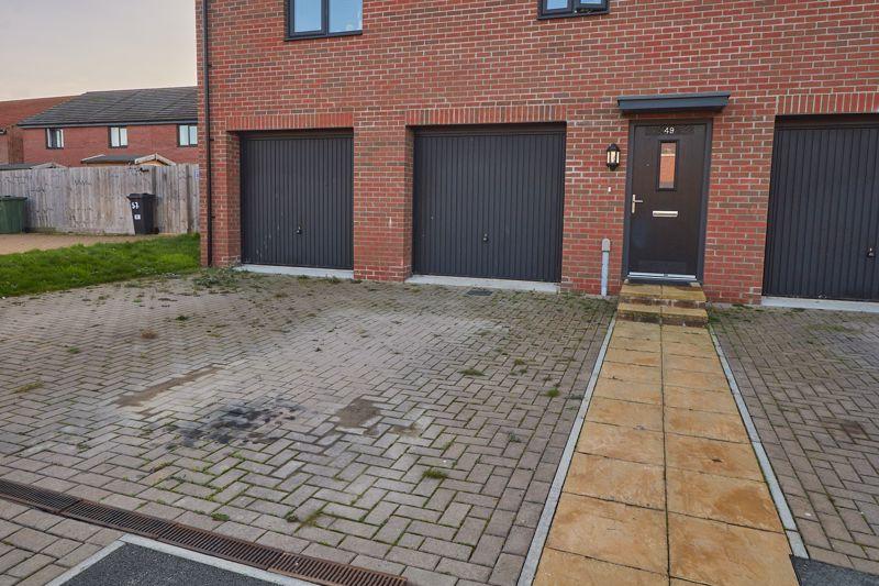 Garage &amp; Parking