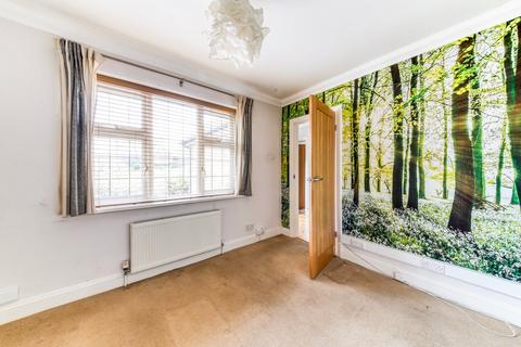 140 Croham Valley Road, South Croydon, CR2 7RA