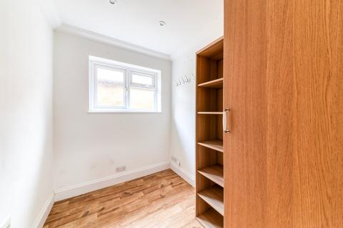 140 Croham Valley Road, South Croydon, CR2 7RA