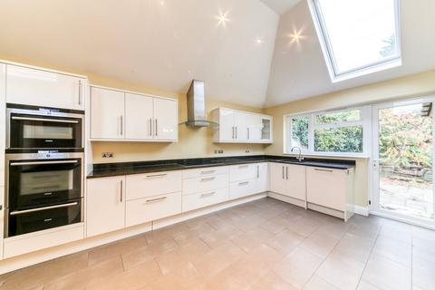140 Croham Valley Road, South Croydon, CR2 7RA