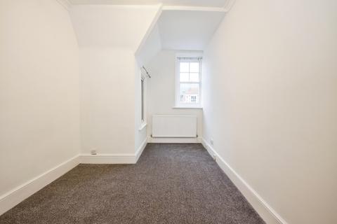 1 bedroom flat to rent, St Johns Wood High Street, NW8