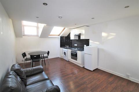 1 bedroom apartment to rent, St Johns Terrace, Hyde Park, Leeds, LS3 1DY