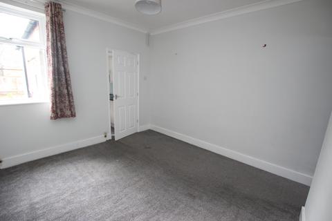 2 bedroom terraced house to rent, Luton LU1