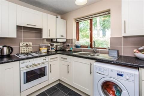 2 bedroom apartment to rent, Bullen Close, Bury St Edmunds