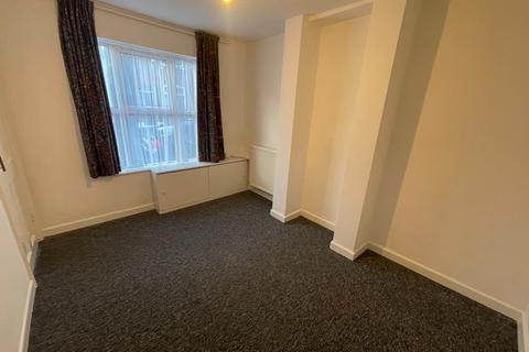 3 bedroom terraced house to rent, Lovely three bedroom house - close to town - LU1 - Stanley Street