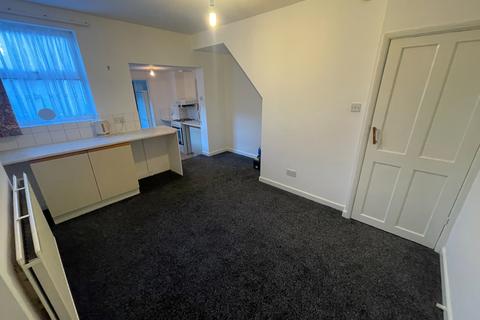 3 bedroom terraced house to rent, Lovely three bedroom house - close to town - LU1 - Stanley Street