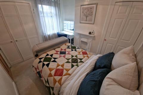 1 bedroom flat to rent, Bangor Street, Roath