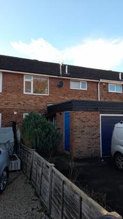 3 bedroom terraced house to rent, Lister Road