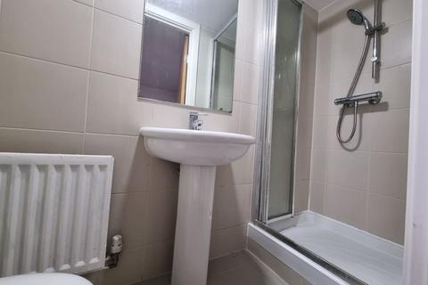 2 bedroom apartment to rent, Lochburn Gate, Maryhill