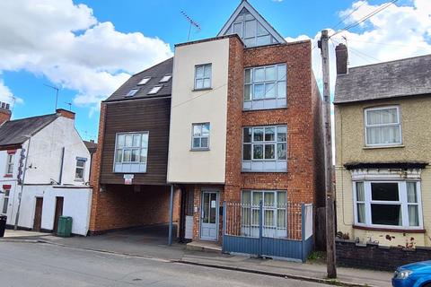 3 bedroom flat to rent, Murray Road, Rugby CV21