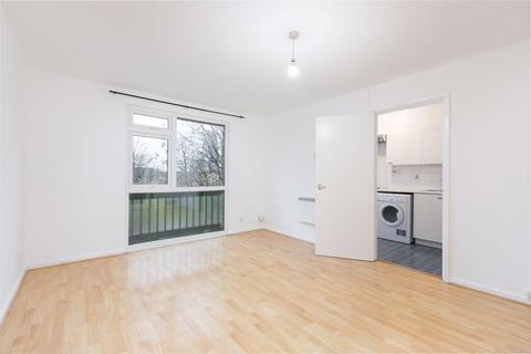 1 bedroom apartment for sale, Maresfield, Croydon