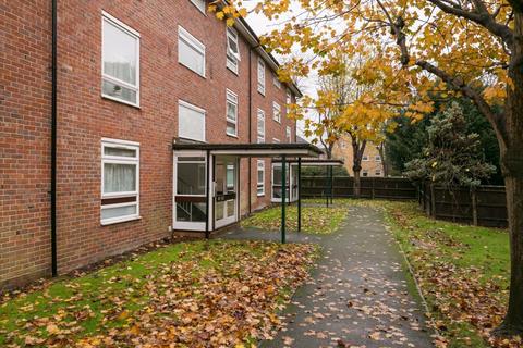 1 bedroom apartment for sale, Maresfield, Croydon