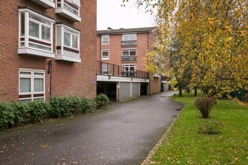 Communal Grounds