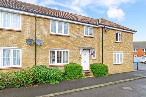 3 bedroom semi-detached house to rent, Carnival Close, Ilminster