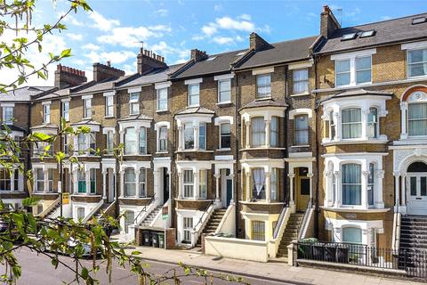 2 bedroom maisonette to rent, Stockwell Road, London SW9