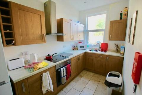 7 bedroom end of terrace house to rent, Woodborough Road, Nottingham, Nottinghamshire, NG3