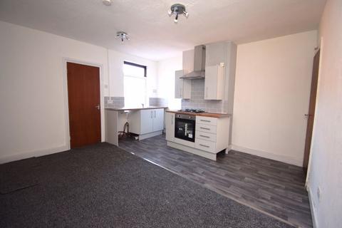 1 bedroom flat to rent, Heath Street, Golborne