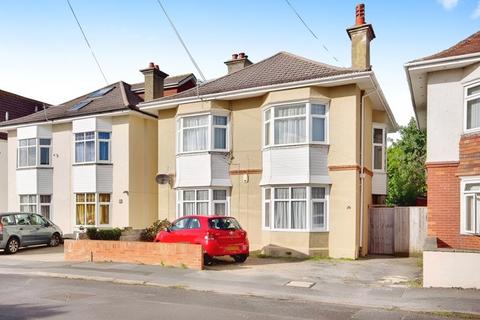 2 bedroom apartment for sale, Chatsworth Road, Bournemouth BH8