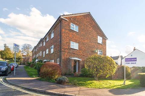 4 bedroom end of terrace house for sale, Park Close, Old Hatfield