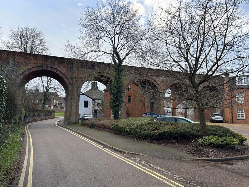 Bridge to Hatfield
