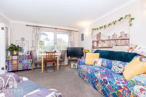 1 bedroom apartment for sale, Sea Road, Bournemouth, BH5