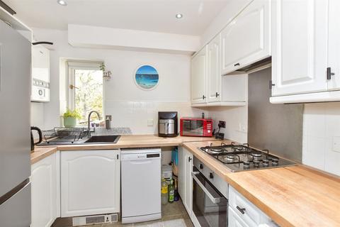 2 bedroom flat for sale, Forest Glade, Langdon Hills, Basildon, Essex