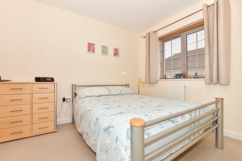7 Nicholas Way, Sholden, Deal, CT14 0FE