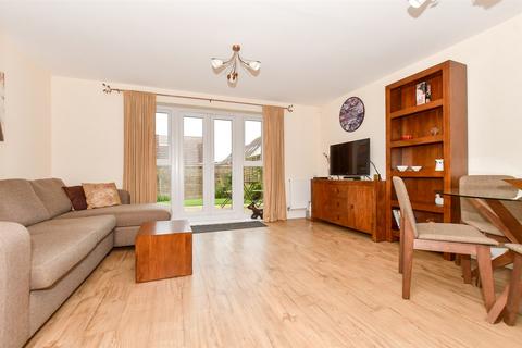 7 Nicholas Way, Sholden, Deal, CT14 0FE