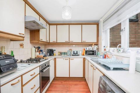 2 bedroom flat for sale, Crinan Street, Dennistoun, G31 3JN