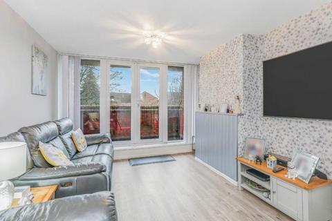 2 bedroom flat for sale, Crinan Street, Dennistoun, G31 3JN