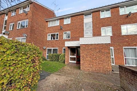 103 Hartscroft, Croydon, CR0 9LE