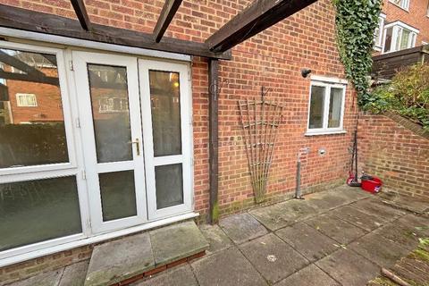 103 Hartscroft, Croydon, CR0 9LE
