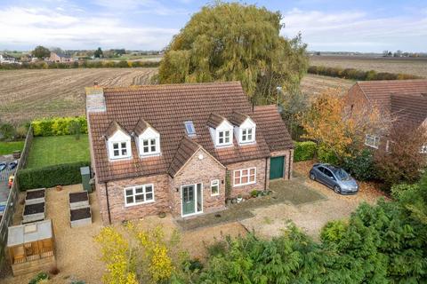 4 bedroom detached house for sale, Selwyn Corner, Guyhirn, Wisbech, Cambridgeshire, PE13 4EG