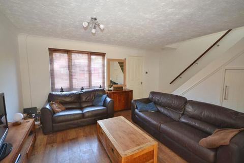 3 bedroom semi-detached house to rent, Shenley Lodge, Milton Keynes MK5