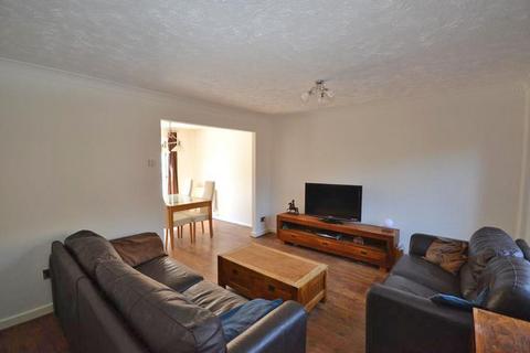 3 bedroom semi-detached house to rent, Shenley Lodge, Milton Keynes MK5