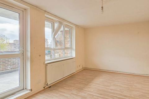 1 bedroom flat for sale, Nightingale Place, London SE18