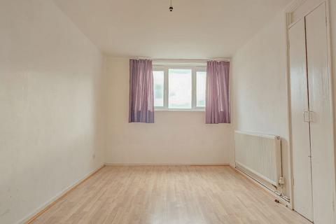 1 bedroom flat for sale, Nightingale Place, London SE18