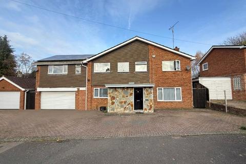 7 bedroom detached house for sale, Bowling Green Lane, Old Bedford Road Area, Luton, Bedfordshire, LU2 7HR